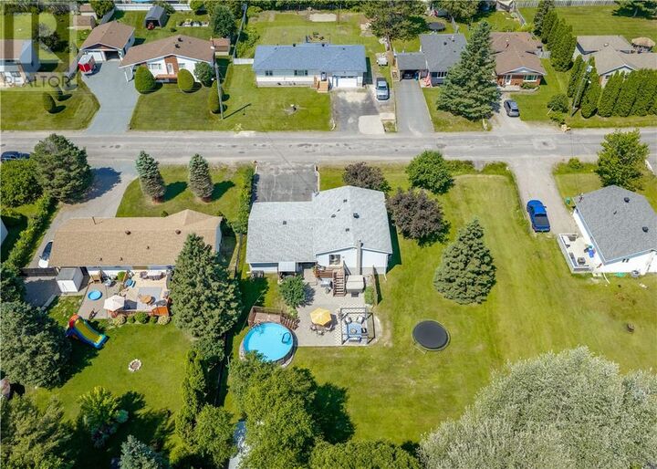 Property Photo: 3896 Harold ON P3N 1J2