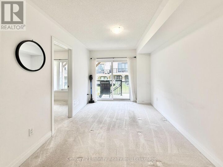 Property Photo:  36 Elkington Crescent 2  ON L1P 0L7 