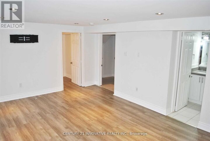 Property Photo: 985 Victoria Park Avenue ON M4B 2J4
