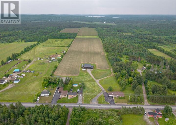 Property Photo: 741 Dominion Drive ON P3P 0A6