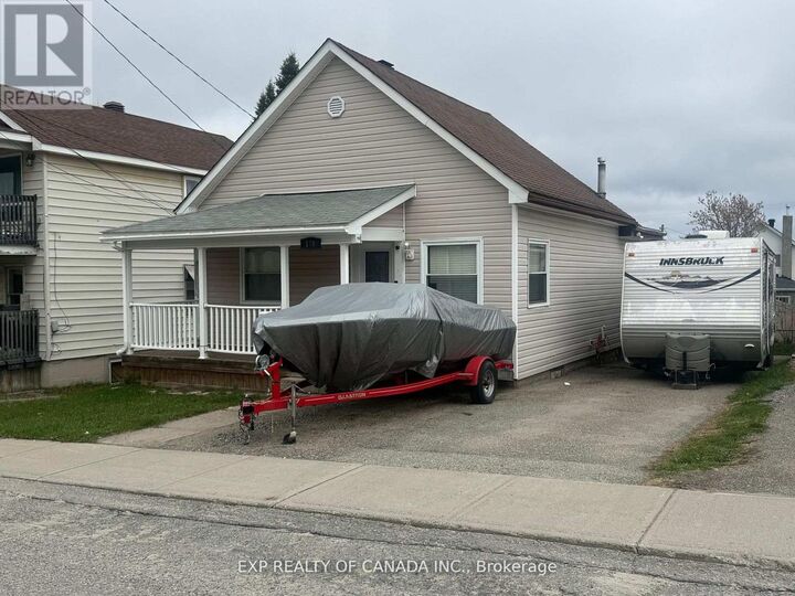 170 Kent Avenue — photo 1