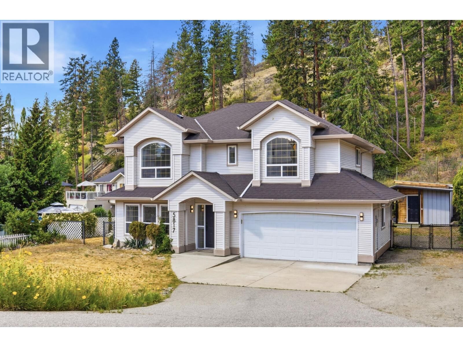 Property Photo: 5817 Victoria Street BC V0H 1X4