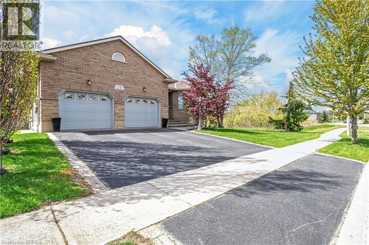 Property Photo: 34 Pace Avenue ON N3S 7V4