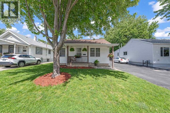 Property Photo: 1196 Curry Avenue ON N9B 2C9