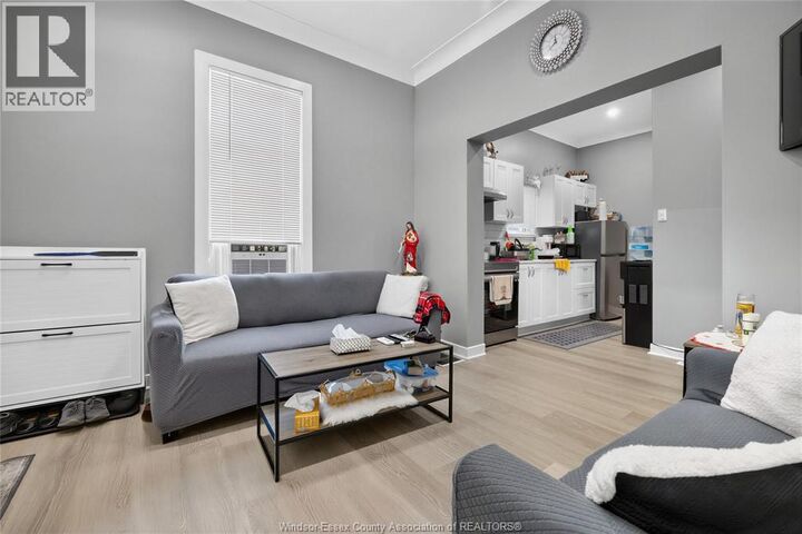 Property Photo:  761 Assumption Street  ON N9A 3B7 