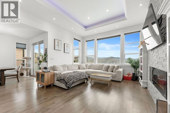 Property Photo:  1065 Edgehill Place  BC V2C 0G6 
