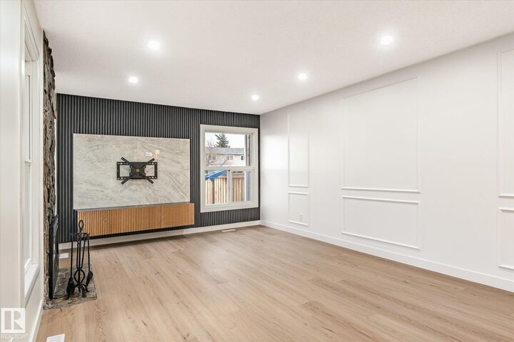 Property Photo: 6540 184 Street NW AB T5T 2P1