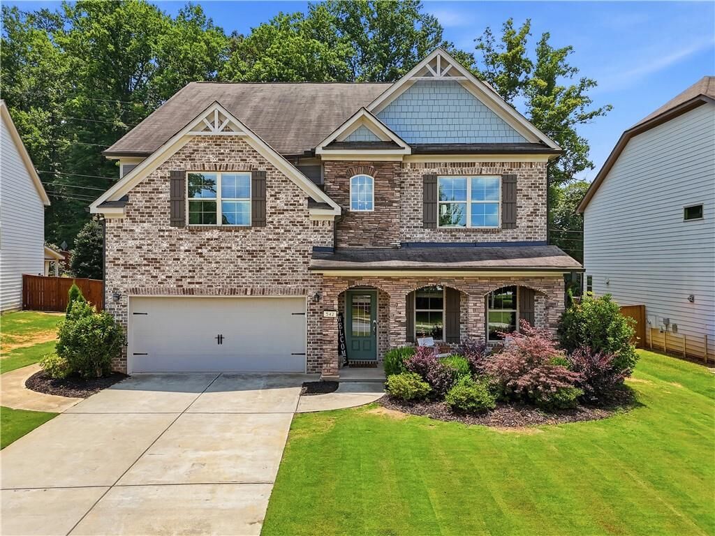 Property Photo: 542 Flying Bolt Run GA 30115