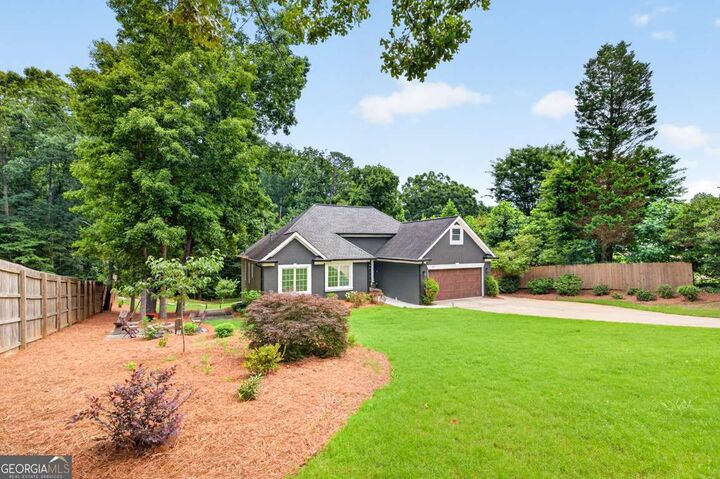 Property Photo:  5659 Lakeshore Road  GA 30518 