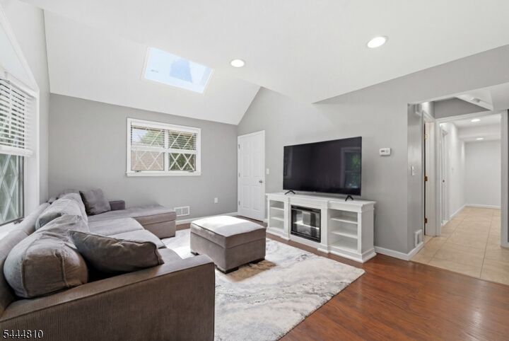 Property Photo:  306 West End Ave  NJ 07843 