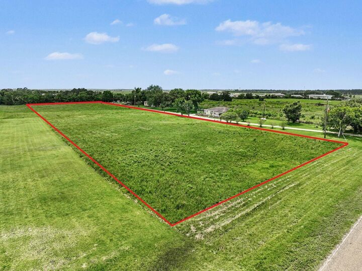 Property Photo: 04 Hwy 61 TX 77514