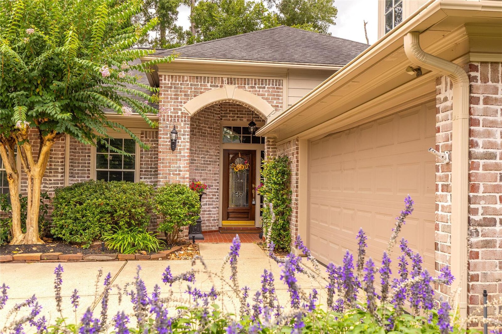 Property Photo:  19 Palmer Green Place  TX 77381 