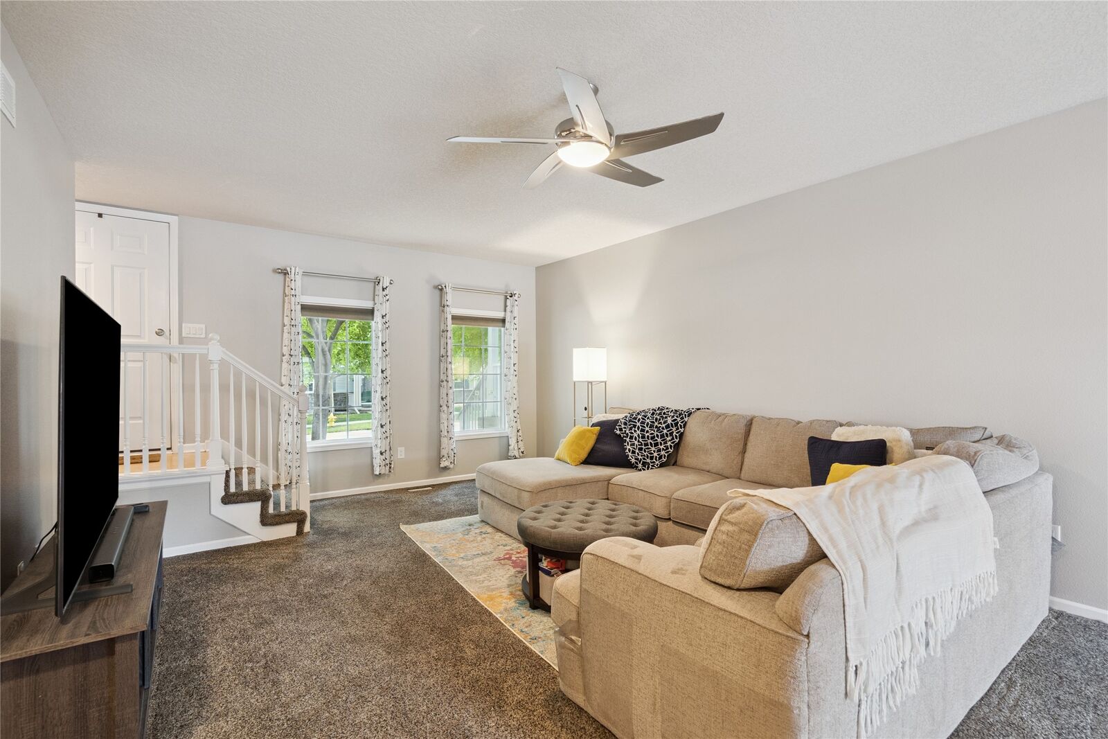 Property Photo: 263 SE Booth Avenue IA 50263