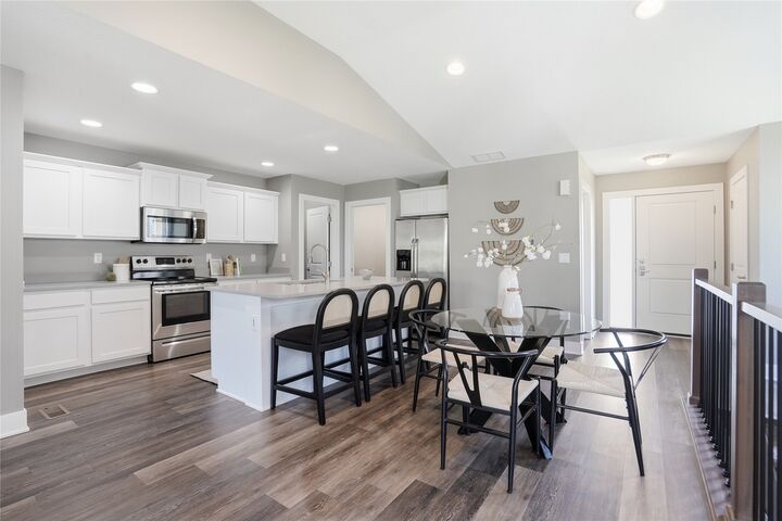 Property Photo:  5760 NW 50th Street  IA 50131 