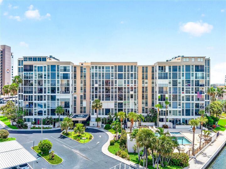 Property Photo:  7400 Sun Island Drive S 203  FL 33707 