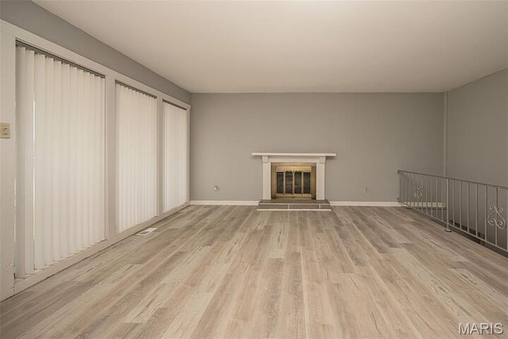 Property Photo: 1804 Fairfax Drive MO 63012