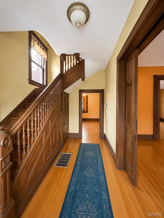 Property Photo:  5025 Raymond Avenue  MO 63113 