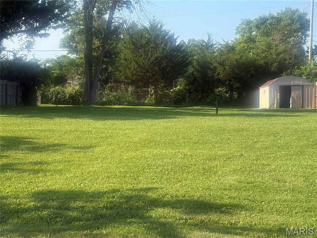 Property Photo: 14 Georgetown Drive IL 62040