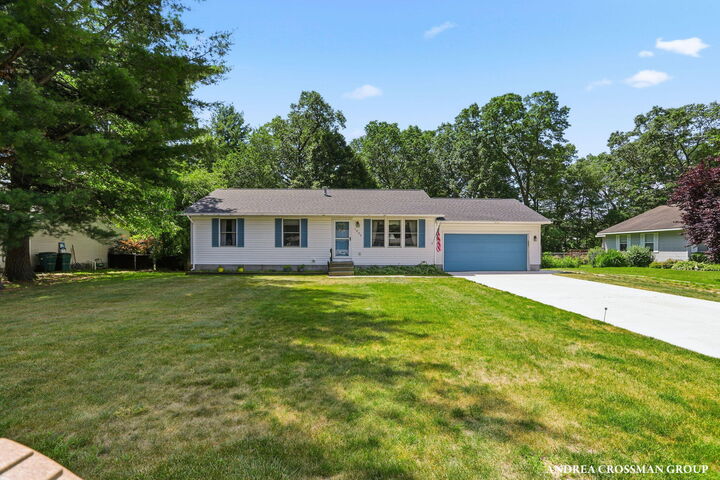 Property Photo: 1095 Becker Road MI 49445