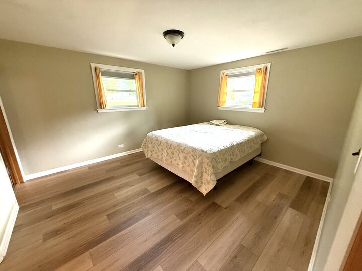 Property Photo:  332 W Gartner Road  IL 60540 
