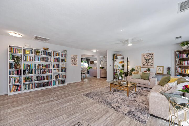 Property Photo: 250 Herrington Drive CA 95603