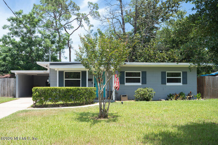 Property Photo: 1649 Griflet Road FL 32211