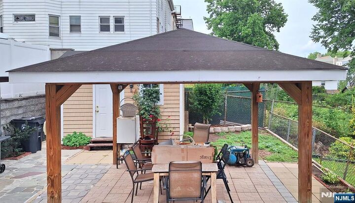 Property Photo:  175 Delavan Avenue  NJ 07104 