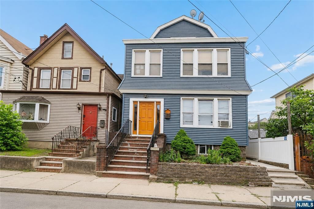 Property Photo:  605 Central Avenue  NJ 07029 
