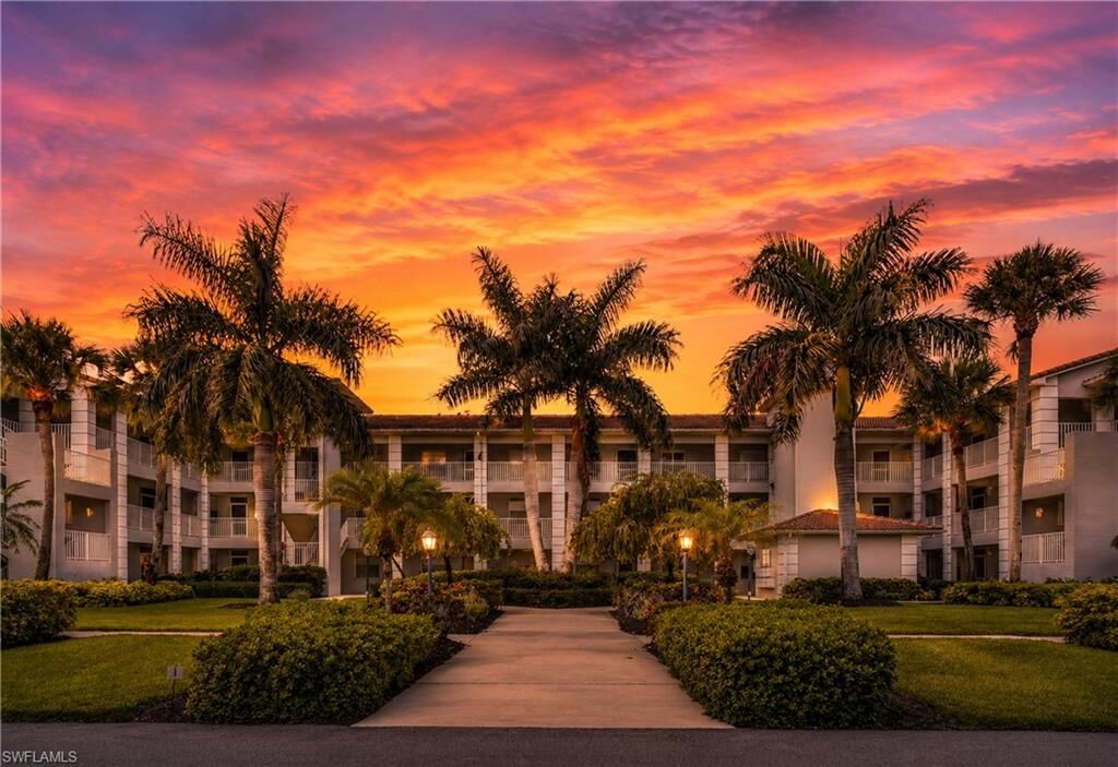 Property Photo:  9300 Highland Woods Blvd 3206  FL 34135 