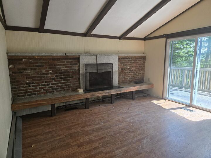 Property Photo:  140 Alpstrausse  NH 03845 
