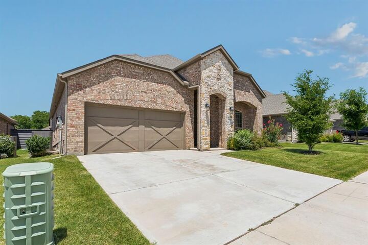 Property Photo:  7413 Bird Cherry Lane  TX 76227 