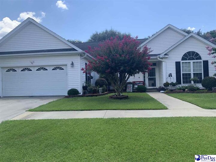 Property Photo: 924 Charlestowne Blvd SC 29505