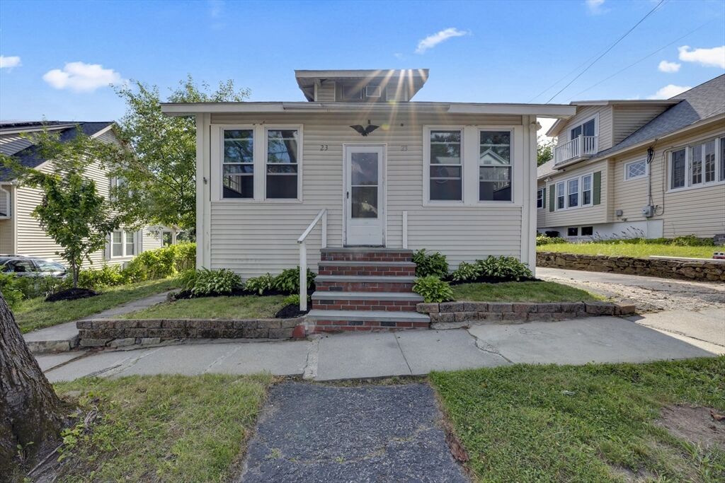 Property Photo: 23 Wyola Dr MA 01603