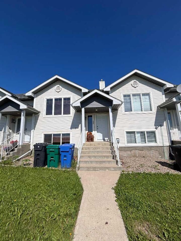 Property Photo: 15 Blackfoot Boulevard W AB T1K 7N7