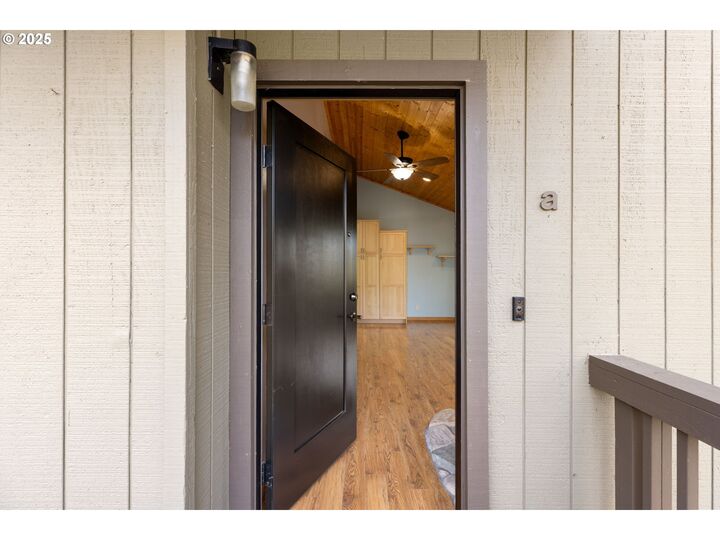 Property Photo: 7734 SW Barnes Rd A OR 97225