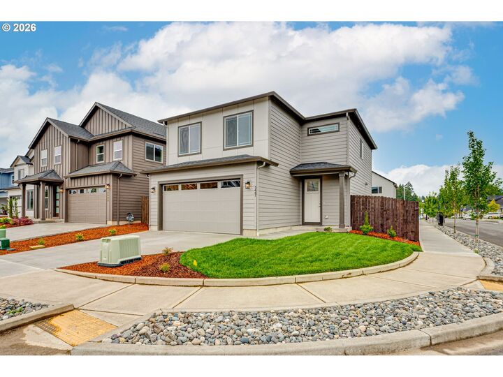 Property Photo:  3447 SE 8th Ave  WA 98604 