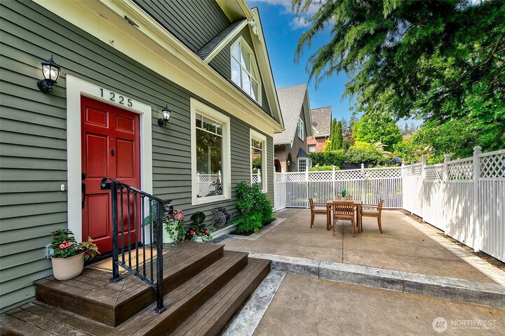 Property Photo: 1225 9th Avenue W WA 98119
