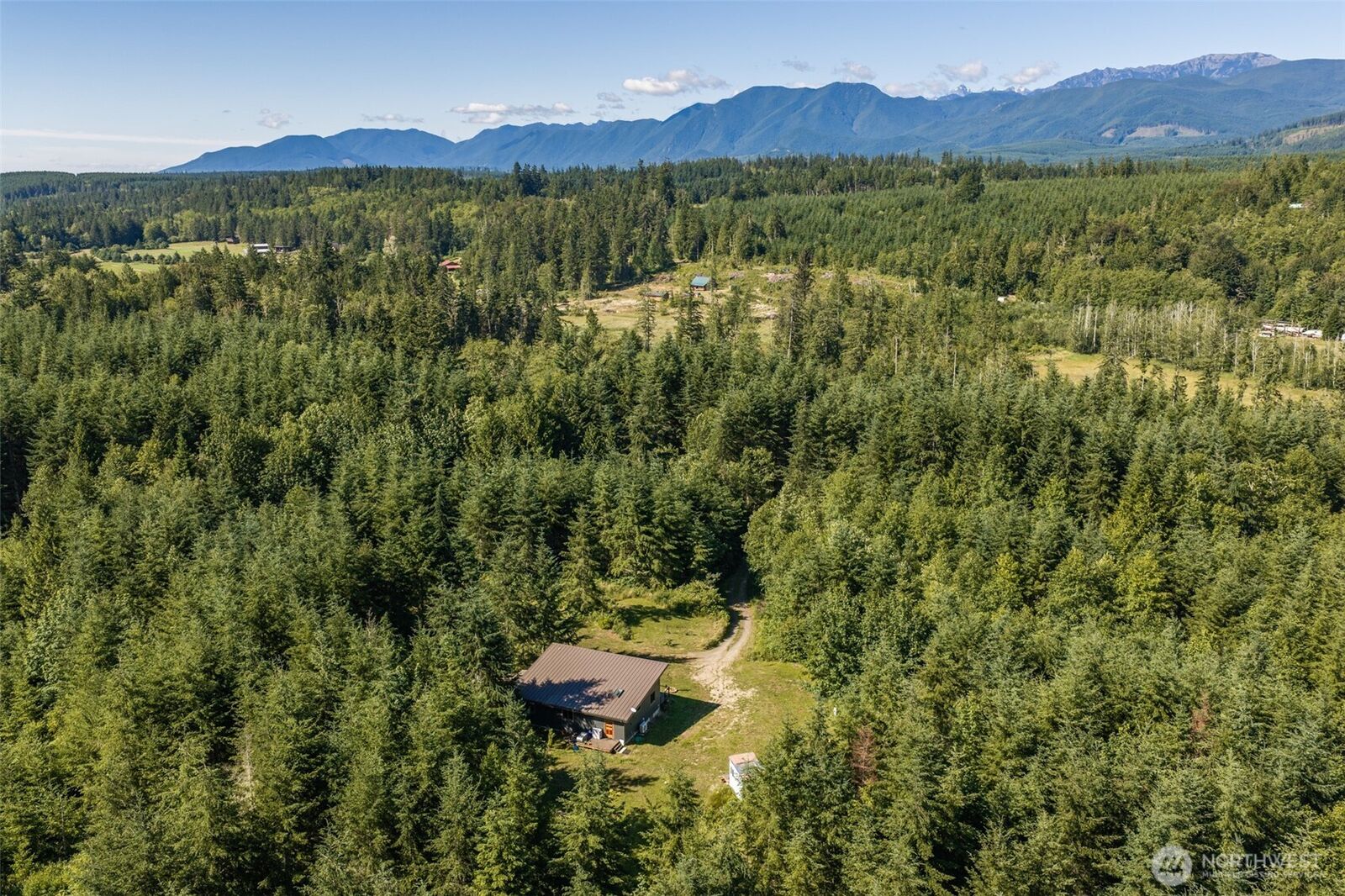 Property Photo: 1833 Eaglemount Road WA 98368