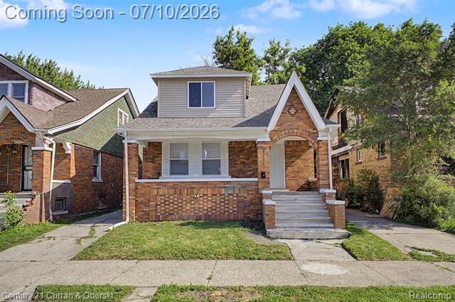 Property Photo:  8111 E Hildale Street  MI 48234 