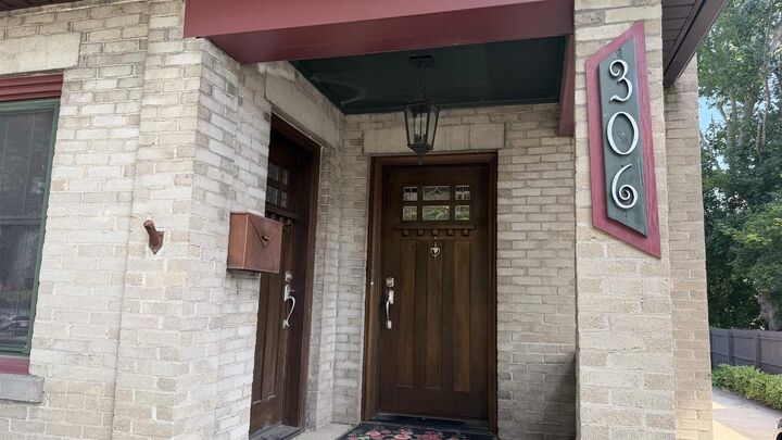 Property Photo:  306 E Edgewater Street  WI 53901 