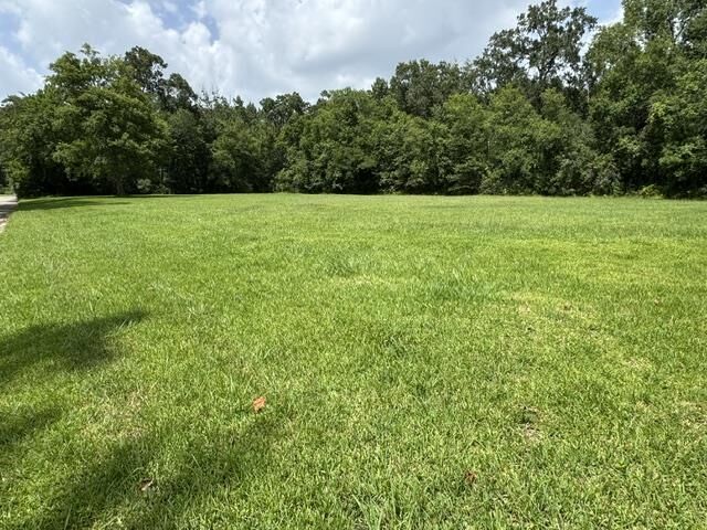 Property Photo:  0 Karlette Ln.  TX 77708 