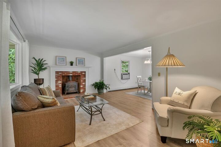 Property Photo:  11 Brookside Court  CT 06424 