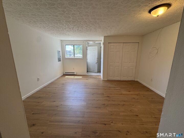 Property Photo:  149 Canton Street 23  CT 06516 