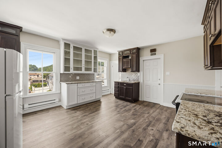 Property Photo:  299 High Street  CT 06770 