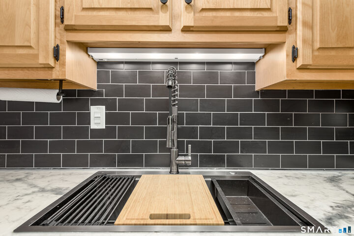 Property Photo:  21 Pine Court 21  CT 06416 