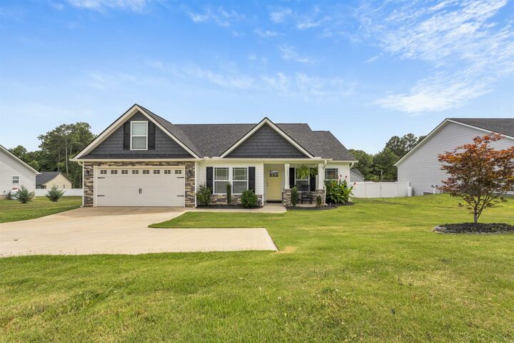 Property Photo: 1071 Holly Springs Church Road SC 29349