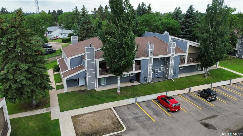 Property Photo: 510 Prairie Avenue 416 SK S7N 2V4