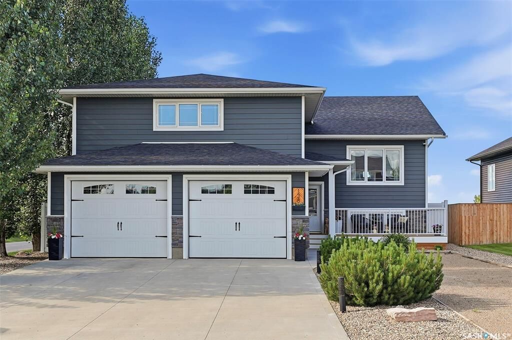 Property Photo: 138 Olauson Crescent SK S0L 3J0