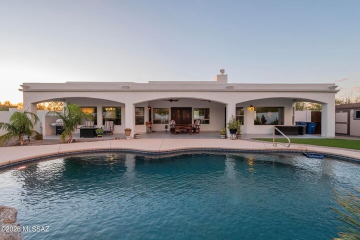 Property Photo:  9430 E Woolly Butterfly Court  AZ 85641 