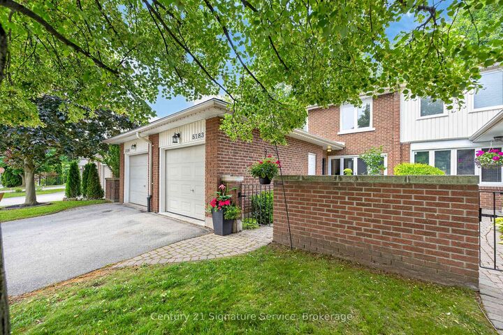 Property Photo: 5183 Banting Court ON L7L 2Z4